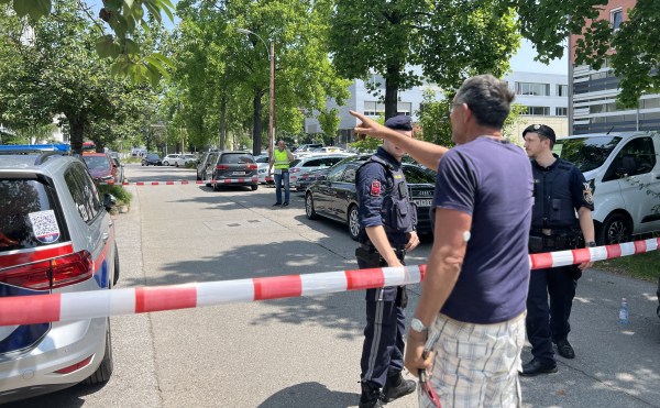 Tiroteo en una escuela de Austria deja 10 muertos