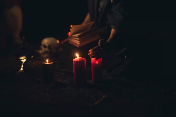 Escándalo en Guadalajara: funcionaria admite sacrificio de un perro en ritual de santería