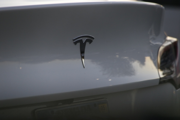 Tesla iniciará servicio de robotaxis sin conductor en Austin el 22 de junio