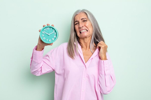 Tabús sobre sexualidad deben superarse para alcanzar la salud total en la menopausia