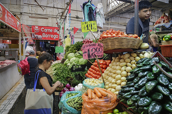 Actividad económica de México cae 0.3 % en mayo