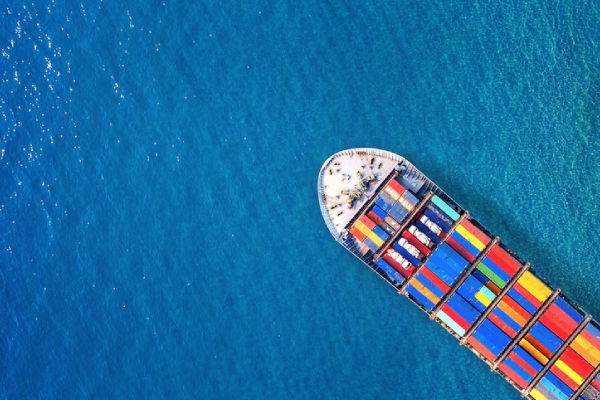 Así afectaría el cierre del Estrecho de Ormuz al comercio global y al precio del petróleo