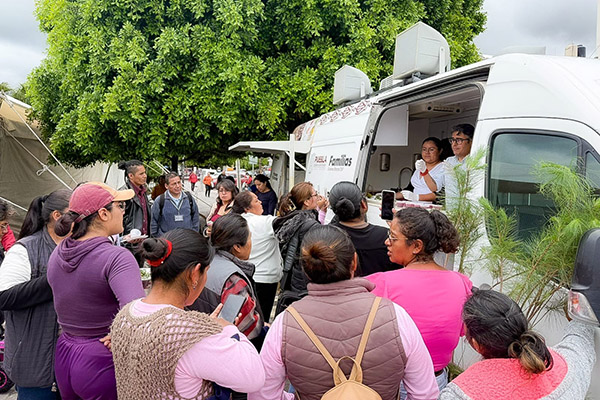 DIF Estatal participa en la Feria de Paz en Acatzingo