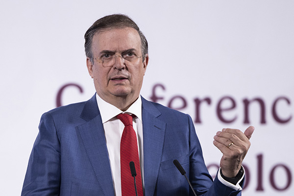 México y EU están cerca de concluir negociación por aranceles al acero y aluminio, Ebrard