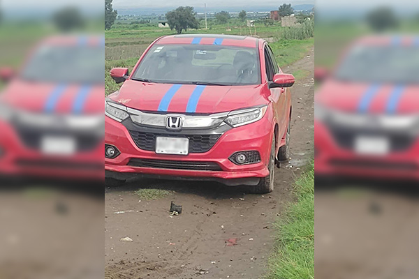 Fueron dos los policías heridos tras explosiones junto a auto con restos humanos