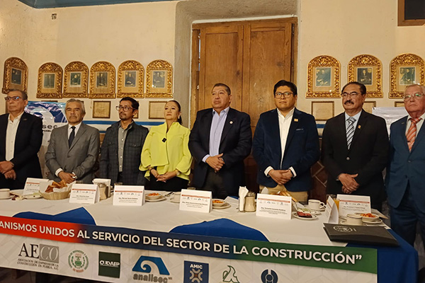 Empresarios de la construcción crean alianza para impulsar el desarrollo en el estado