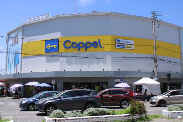 Asaltan Coppel La Margarita; dos detenidos tras persecución