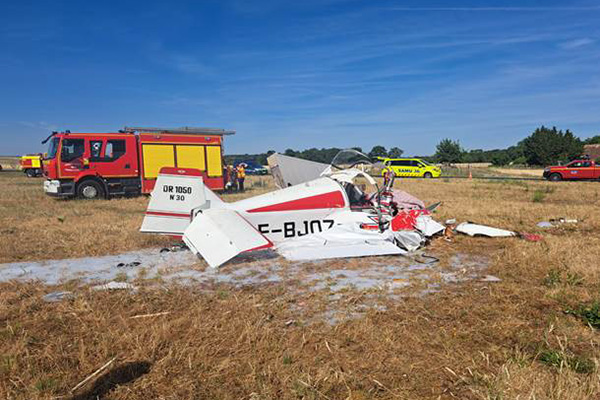 Piloto muere tras estrellarse su avión en aeródromo francés