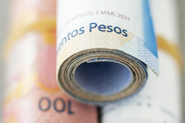 Deuda pública de México bajó a 49.2% en mayo
