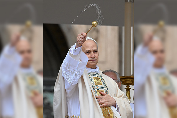 El papa reitera disposición a acoger en el Vaticano las negociaciones entre Moscú y Kiev