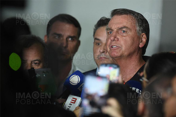 Hijo de Bolsonaro exige amnistía para su padre como solución a aranceles de EU