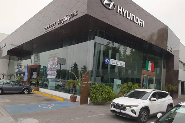 Saquean Hyundai Angelópolis: computadoras, herramientas y pantallas, entre lo robado