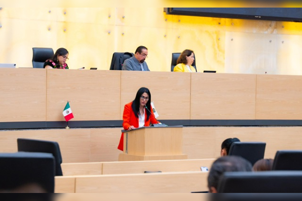 Fedrha Suriano presenta iniciativa para eliminar disposiciones contra personas con VIH
