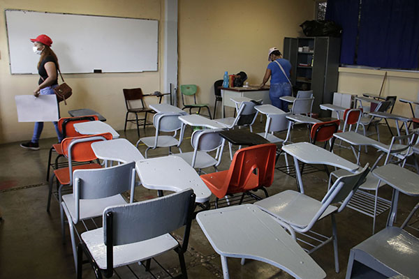 Aulas saqueadas, una carga más para las comunidades escolares poblanas