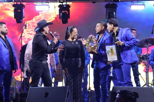 Feria de Atlixco: lleno total con La Original Banda El Limón