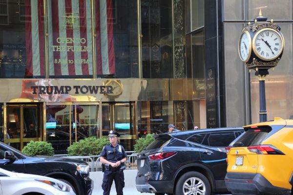 Trump confía en esclarecimiento del tiroteo de un “lunático demente” en Manhattan
