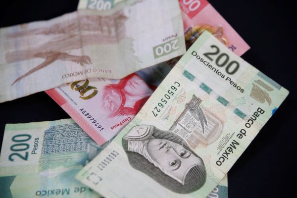Avanzan los pagos digitales, pero el efectivo predomina en México