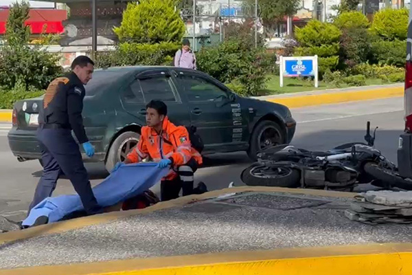 Veloz motociclista derrapó y las heridas fueron mortales