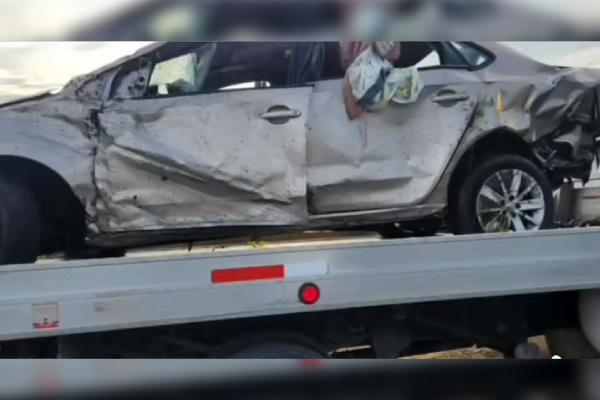 Mueren dos personas en accidente vial