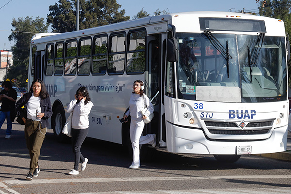 Del servicio básico al transporte inteligente: la evolución del STU de la BUAP
