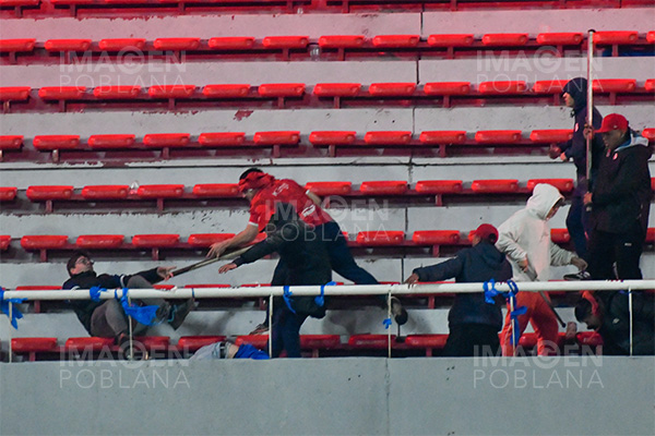 Universidad de Chile lleva a tribunales las agresiones contra aficionados en Buenos Aires