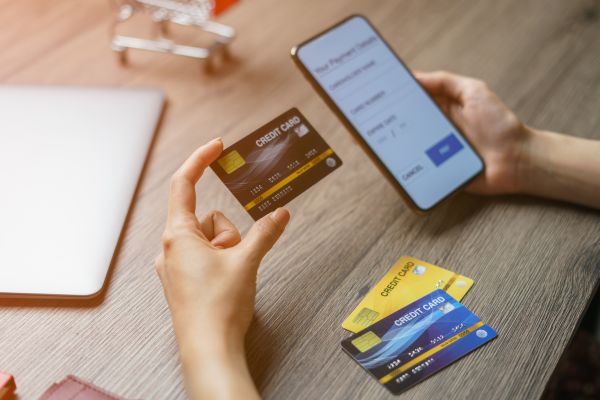¿Cuándo conviene aplazar pagos y cuándo es mejor pagar de contado?