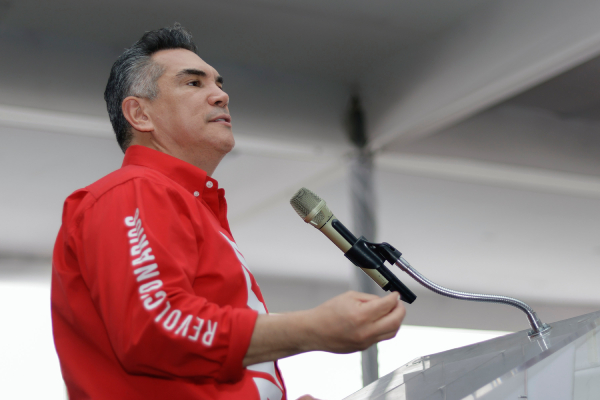 “Alito” responde a Noroña con denuncia penal; el morenista acusa a más priistas por agresión