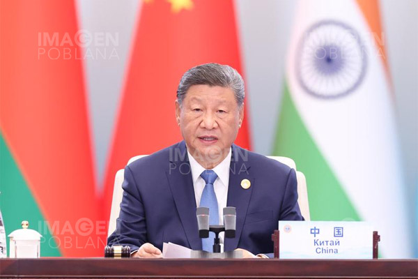 Xi acusa a algunos países de iniciar guerras comerciales que dañan la economía global