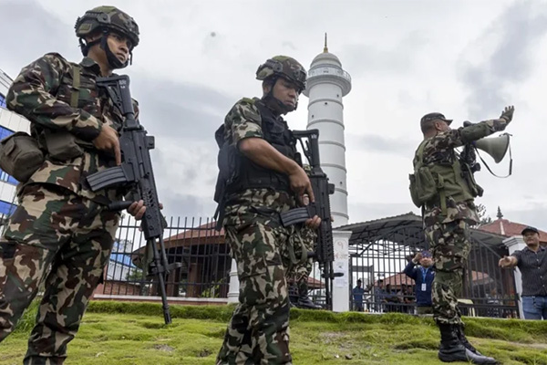 Autoridades de Nepal levantan el toque de queda