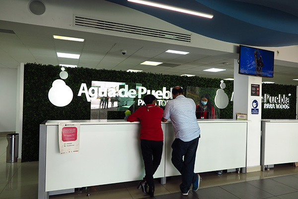 Agua de Puebla alerta a no dejarse engañar por falsos gestores que prometen eliminar adeudos
