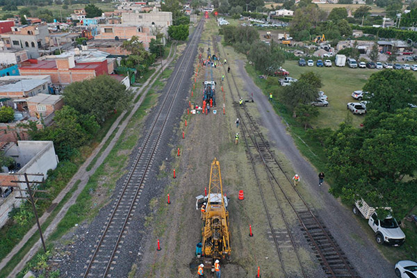 Inicia construcción del tren Querétaro-Irapuato con tramo de alta velocidad