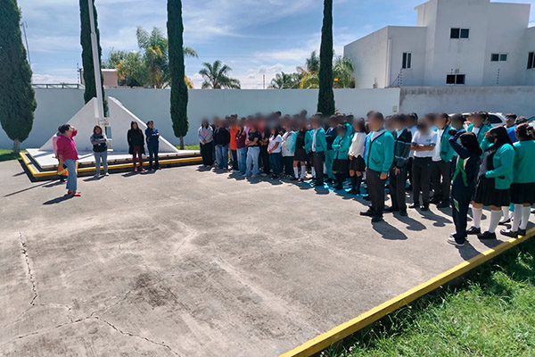 Participan 26,000 alumnos del COBAEP en Simulacro Nacional