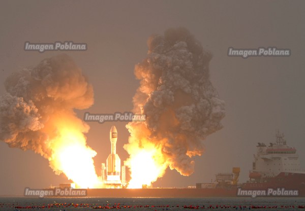 China lanza cohete Gravity-1 desde el mar