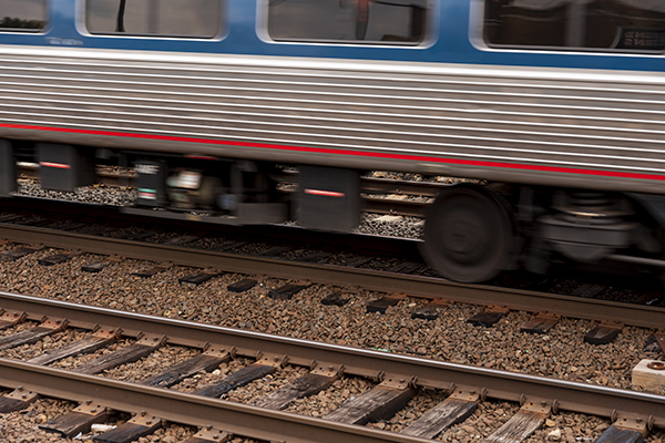 Colisión de dos trenes en Eslovaquia deja decenas de heridos