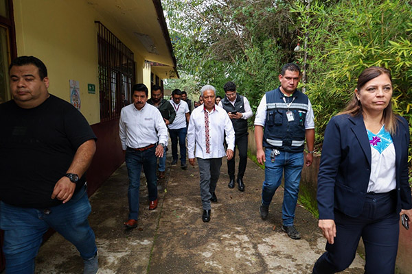 Atender a la comunidad educativa de la Sierra Norte, objetivo de SEP