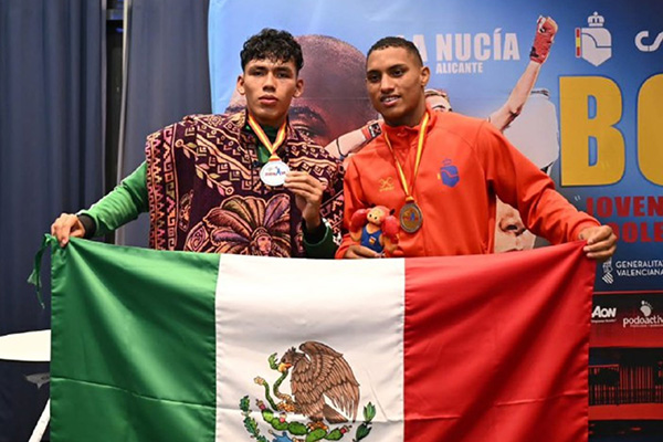 Alumno del Conalep Puebla logra plata en torneo mundial de box