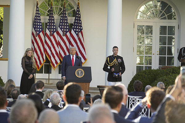 Trump otorga la Medalla Presidencial de la Libertad al activista asesinado Charlie Kirk