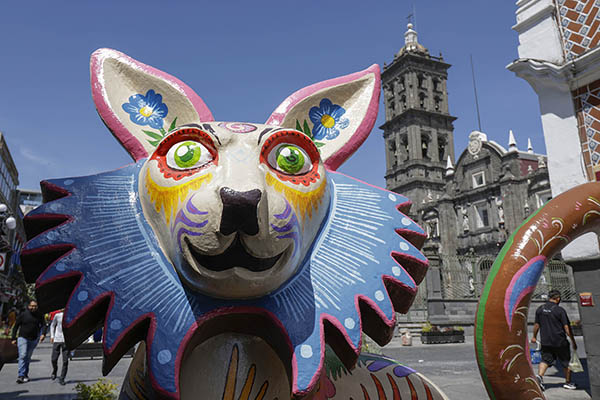 Alebrijes, el arte mexicano que da color al Día de Muertos