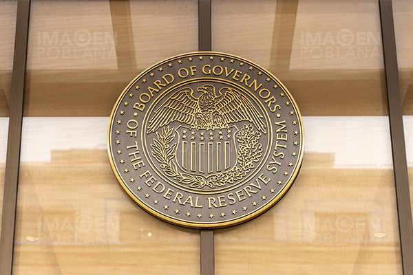 Reserva Federal de EU recorta la tasa de interés por segunda vez en el año