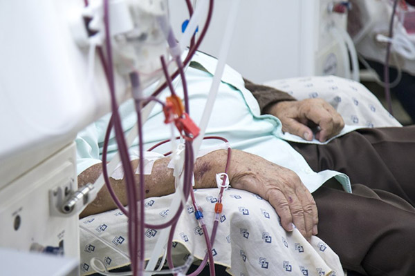 Resurge el debate por la eutanasia con la iniciativa “Ley Trasciende”