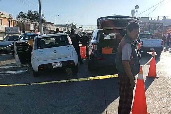 Choque mortal: conductor termina impactado contra un poste