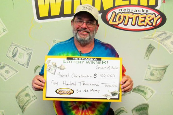 Hombre Gana Por Segunda Ocasión En El Año Premio Mayor De La Lotería
